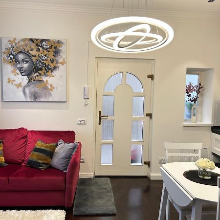 Schillerplatz Apartment Sibiu Bagian luar foto