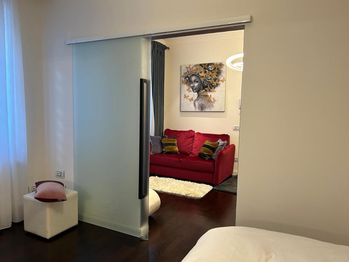 Schillerplatz Apartment Sibiu Bagian luar foto